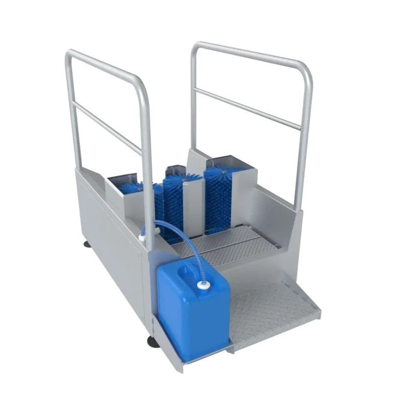 Sole and shaft cleaners
