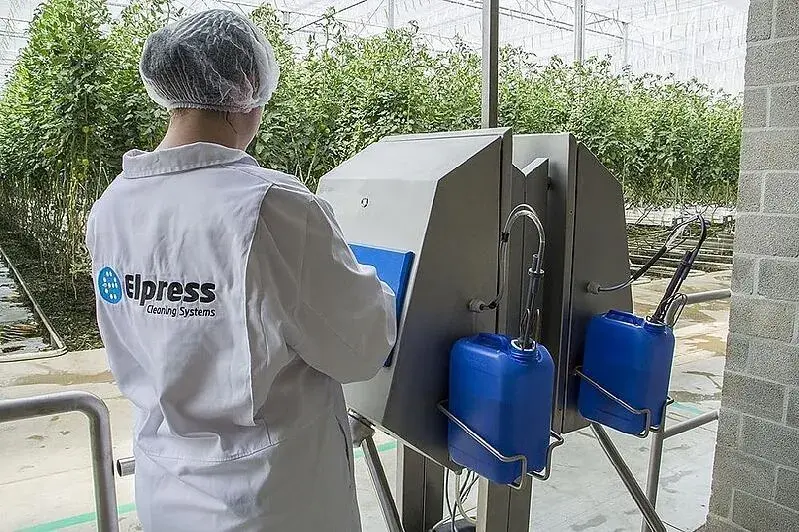El diseño adecuado de una buena higiene personal en el cultivo en invernadero