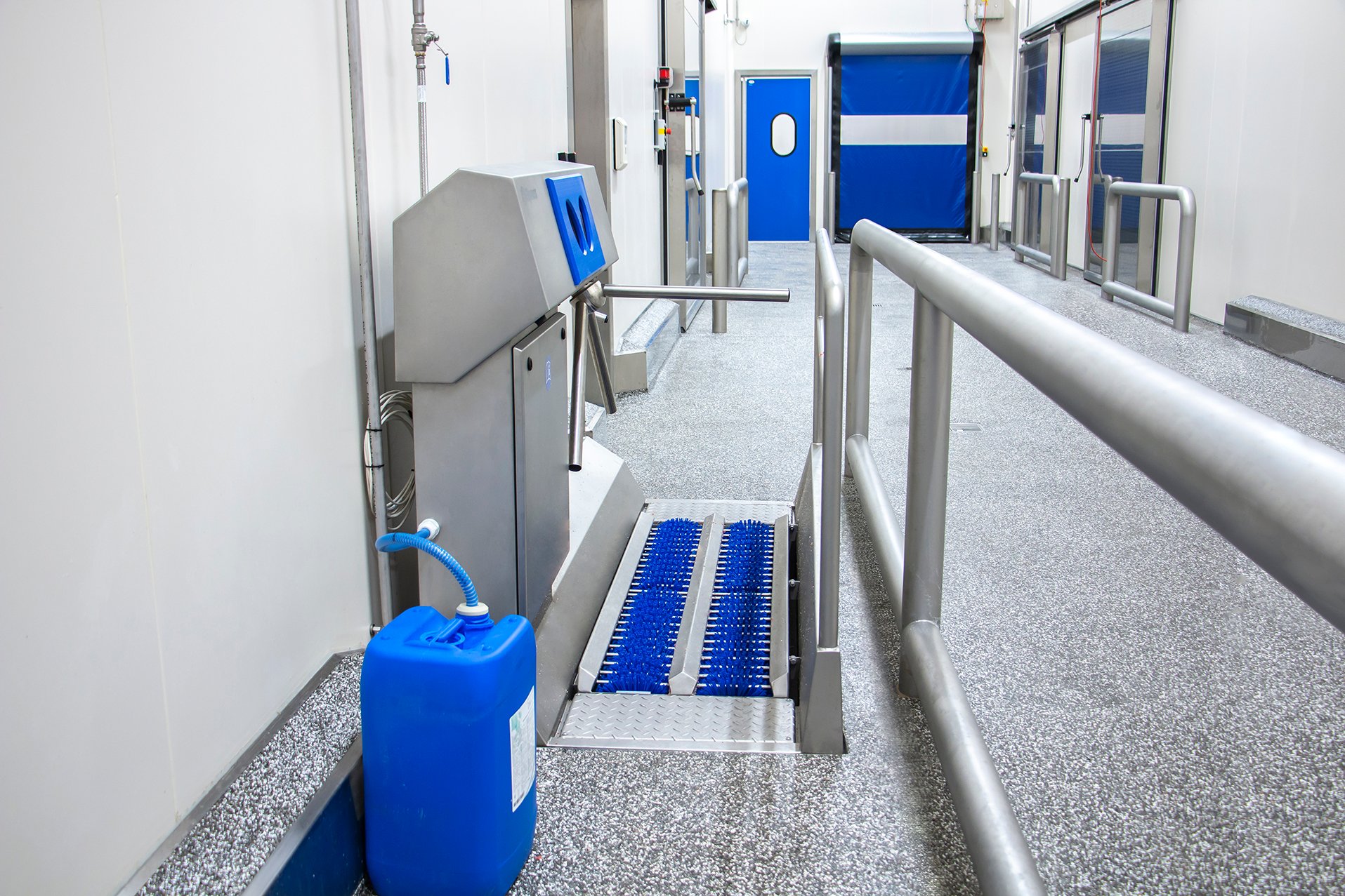 Sole cleaning and hand disinfection Elpress