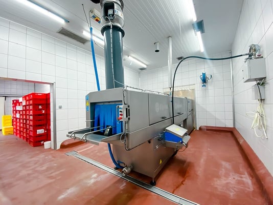 Crate washer