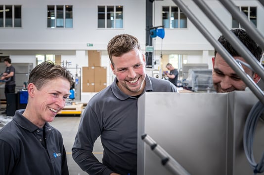 Team collega's werken bij Elpress