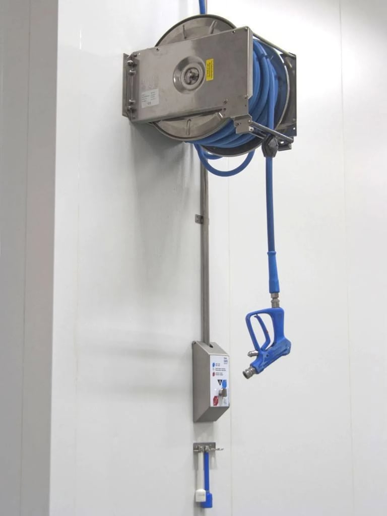 PROFESSIONAL HOSE REEL