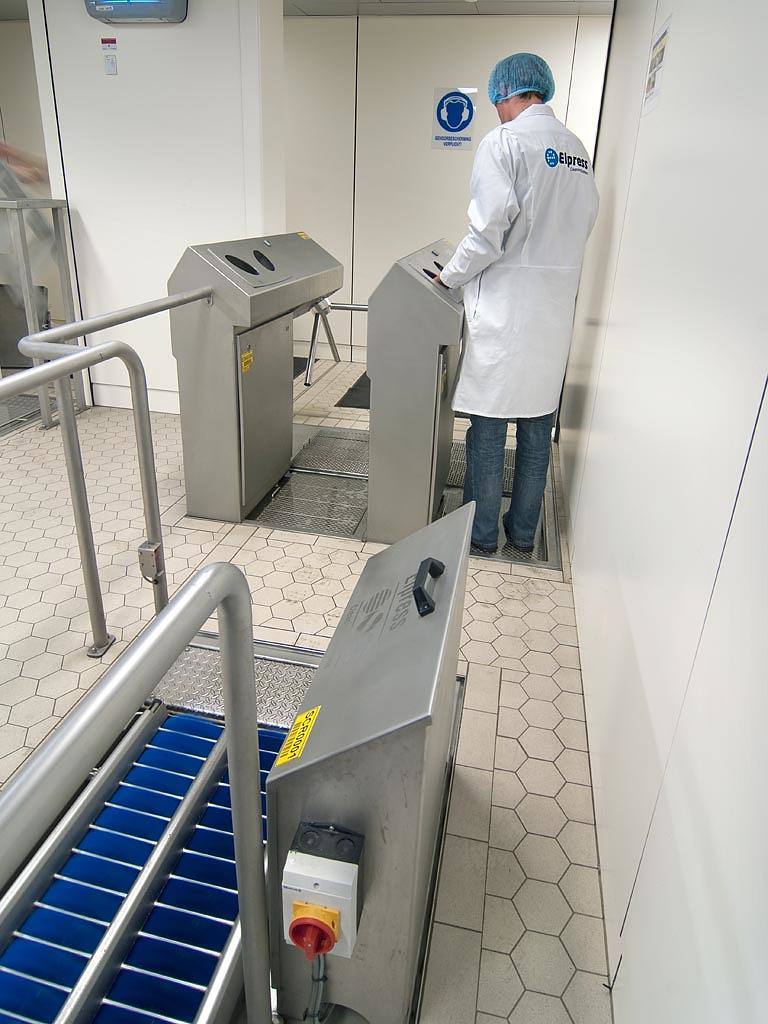 Elpress - referentie - Friesland Campina - hygiënesluis